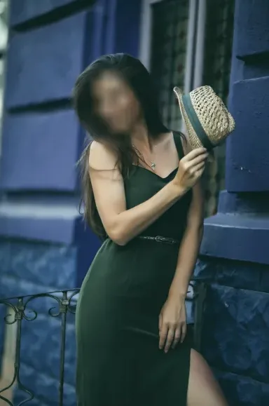 Anna, 31