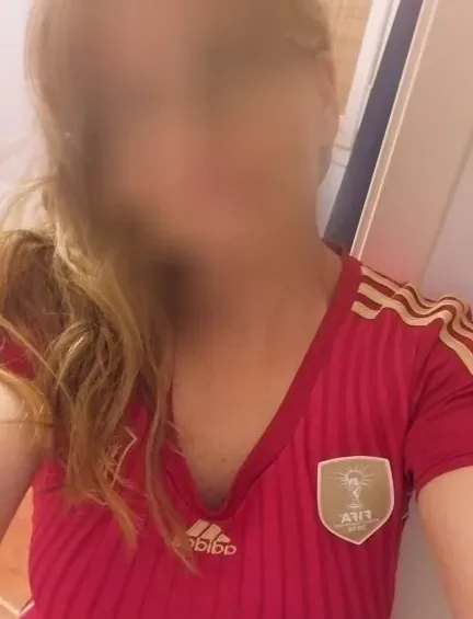 Pernille, 35
