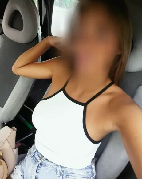 Rosa, 36