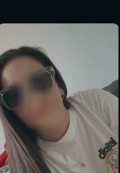 Yasmin, 34